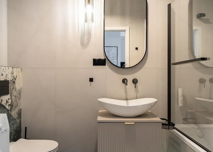 Ina Rent - Mieszczanska Appartement