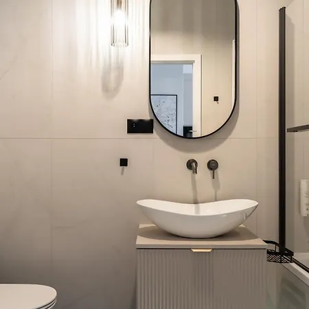 Ina Rent - Mieszczanska 아파트