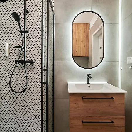 Ina Rent - Mieszczanska * 브로츠와프